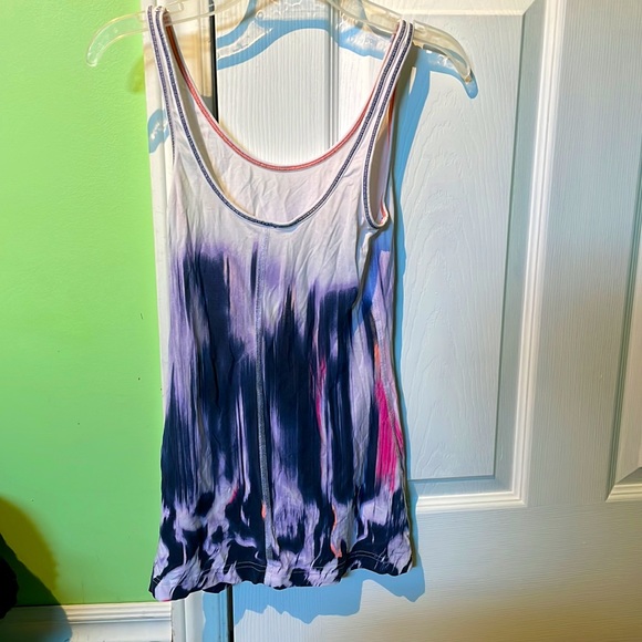 LULULEMON tank top - Picture 2 of 3